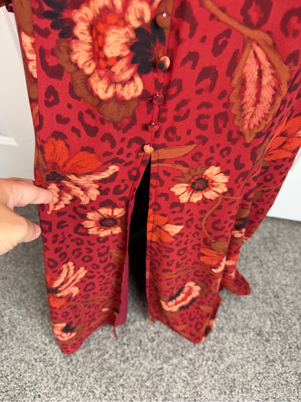 Dress Forum NWT Floral Leopard Print Maxi Dress Size L Boho Romantic - Picture 17 of 17
